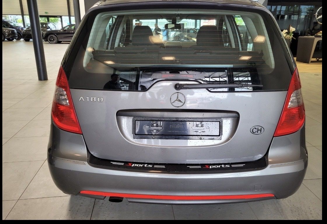 Mercedes-Benz Automobili: Mercedes-Benz A 180 Avantgarde – Usato da St. Gallen venduto da haf_c68g 1