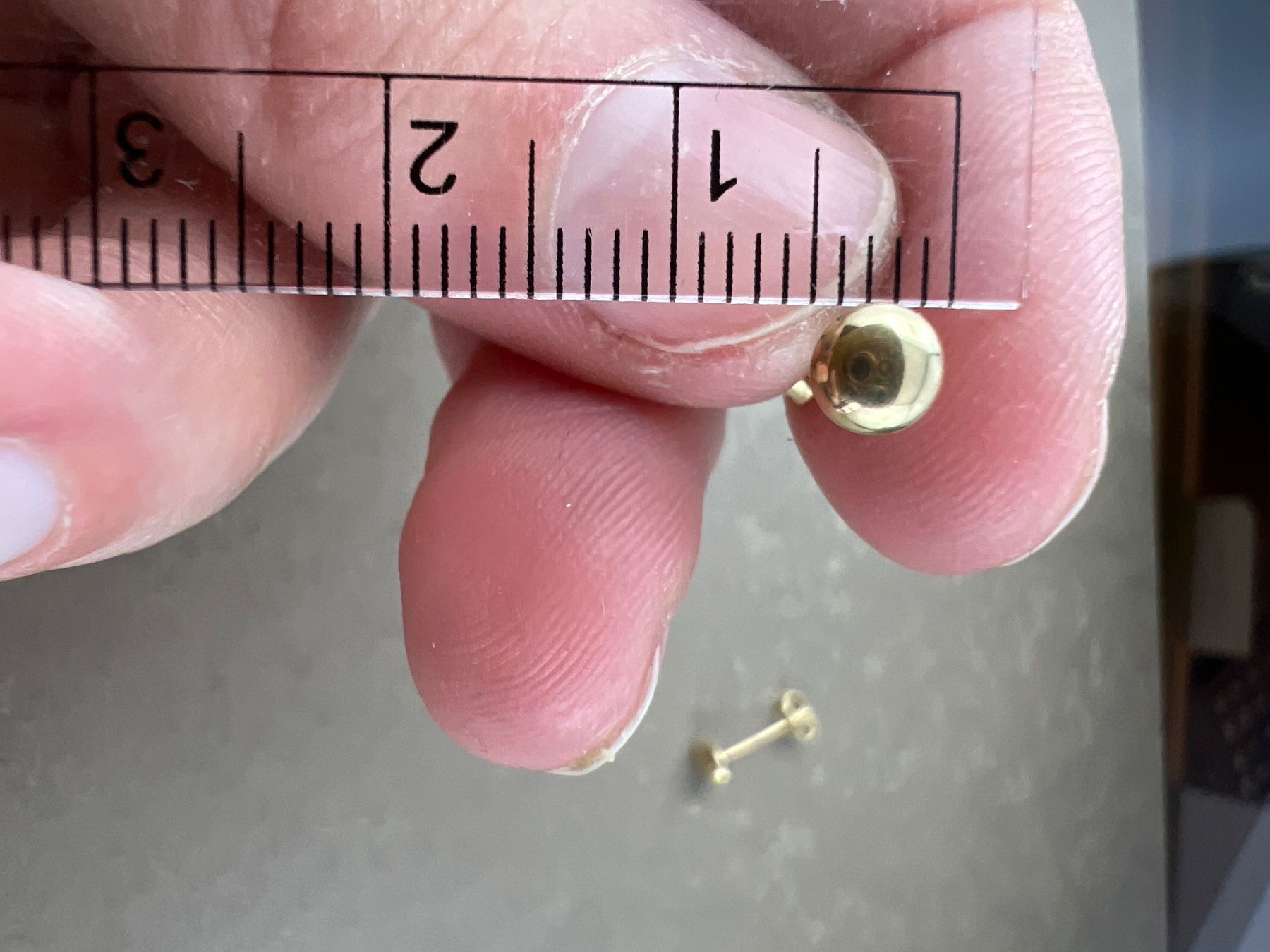 Ohrringe & -stecker: Ohrstecker 750 Gold – Gebraucht aus Niederuzwil von leo_8857 4