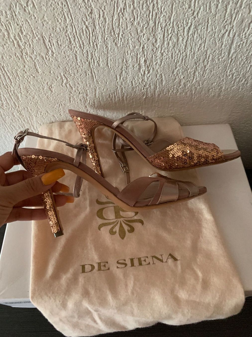 Scarpe da donna: sandalen weinachts fest – Usato da Schöfflisdorf venduto da Bling_it_on