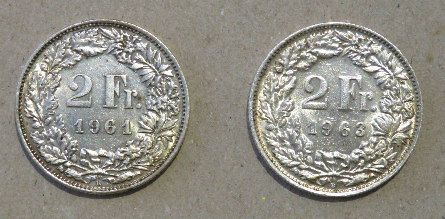 Toutes les monnaies: 2 x Fr. 2.-  1961 und 1963 Silber – D'occasion à Kreuzlingen par Koi4