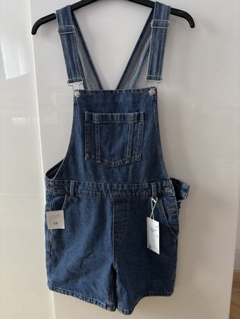C&A Jeans Latzhose Denim-Shorts, Gr. 34, NEU