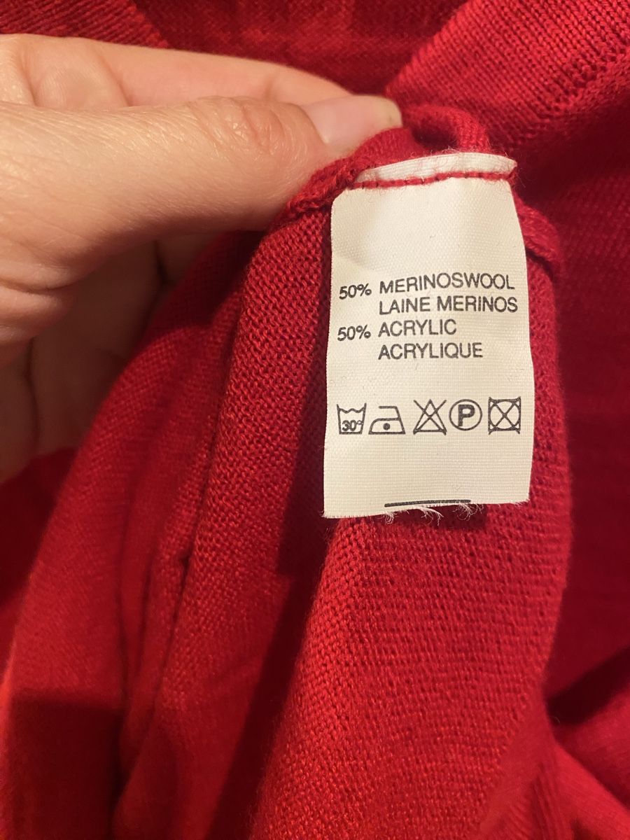 Maglioni & Felpe: Strickjacke 50% Merinowolle Gr. ca. 38 – Usato da Dornach venduto da flurym 1