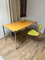 Bureau USM Haller en plaqué hêtre naturel // Ref. AY0361