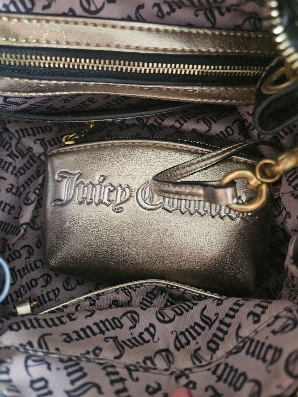 Juicy Couture Sacs femmes: Juice plüsch Tasche  – D'occasion à Zürich par mel_n6nj 3