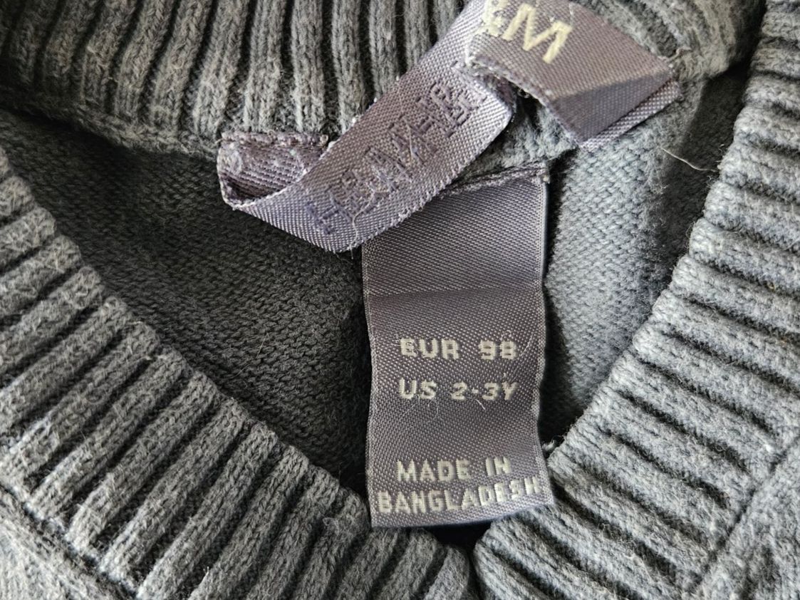 H&M Maglioni & Felpe: 2 Feinstrick Pullover Langarm Shirt H&M Gr. 98 / 98/104 – Usato da Unterengstringen venduto da saraman 2