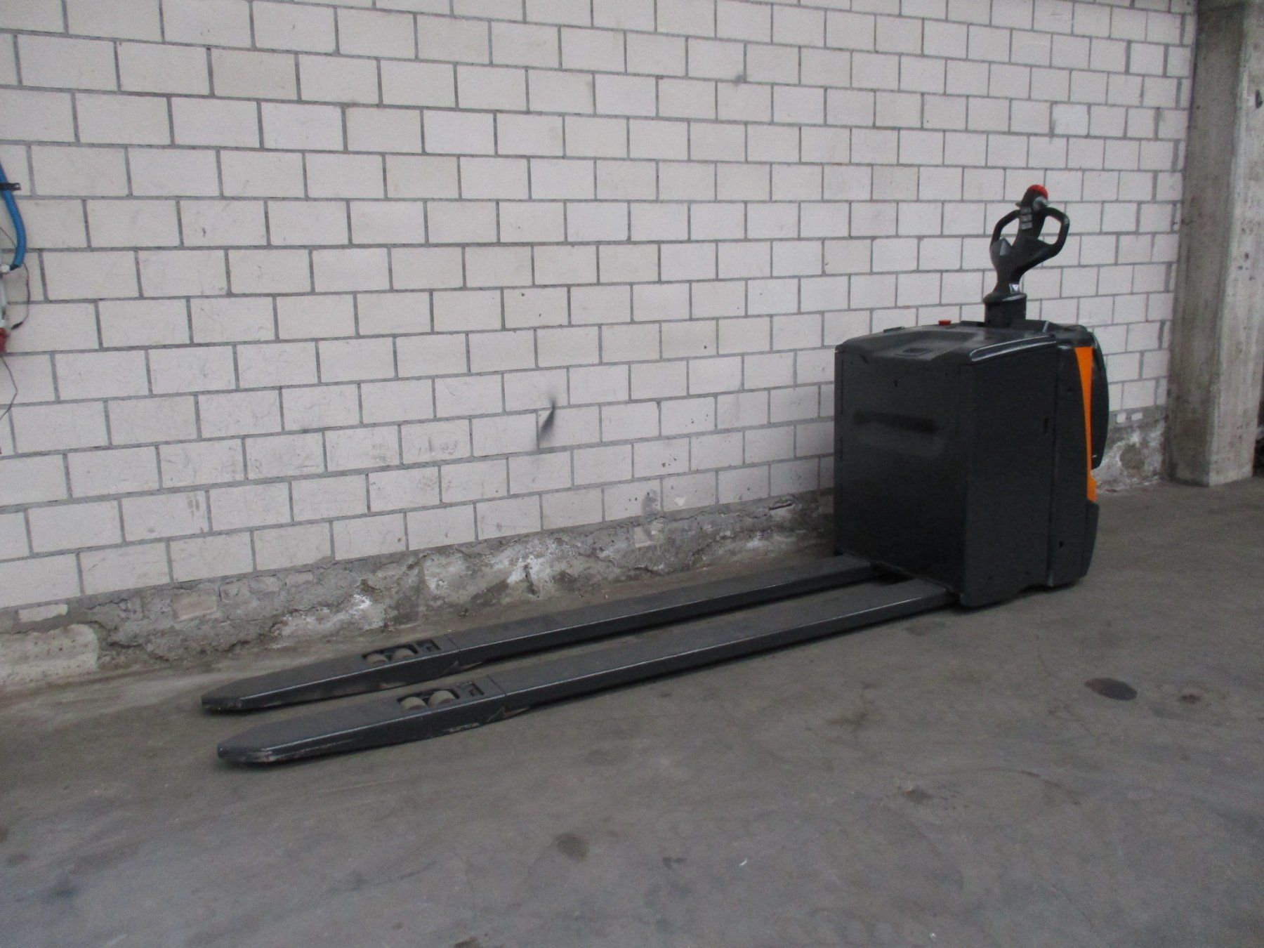 Still Gabelstapler & Hubwagen: STAPLER  STILL EXH-SF25  AMEISE Gabellänge 2,55m – Gebraucht aus Seon von zomahandel 1