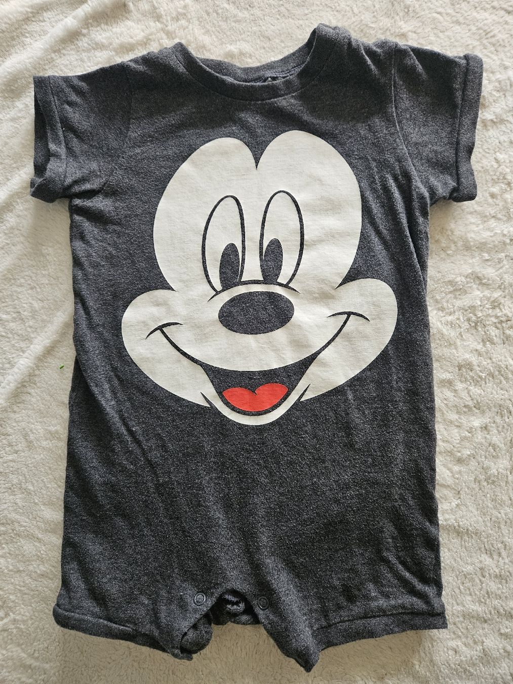 H&M Pagliaccetti: Kurzer Strampler Mickey 80 – Nuovo (secondo la descrizione) da Zürich venduto da Kris8050