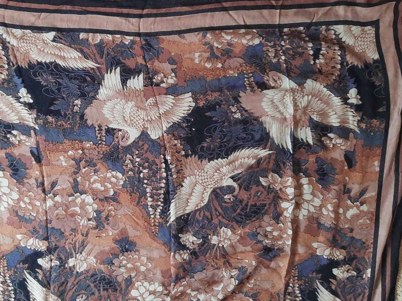 Foulards & écharpes: CREAM Printschal – D'occasion à Muotathal par robin40 1