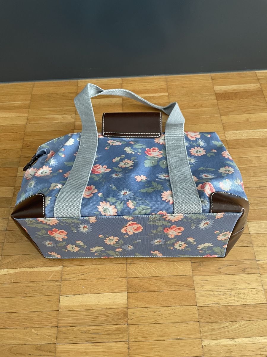 Borse da donna: Candy Flowers Tote Bag, floral – Usato da Neuchatel venduto da shi_9fzw 4