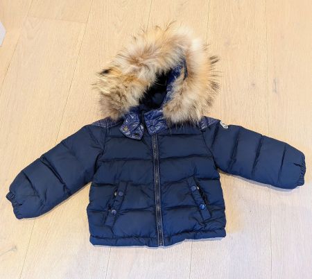 Moncler Daunenjacke mit Echtpelz-Besatz | Gr. 80