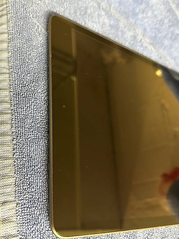 Apple Tablet PC: IPAD guter Zustand in Space Grau Apple – Usato da Tuggen venduto da Dr.JamesBlond 2