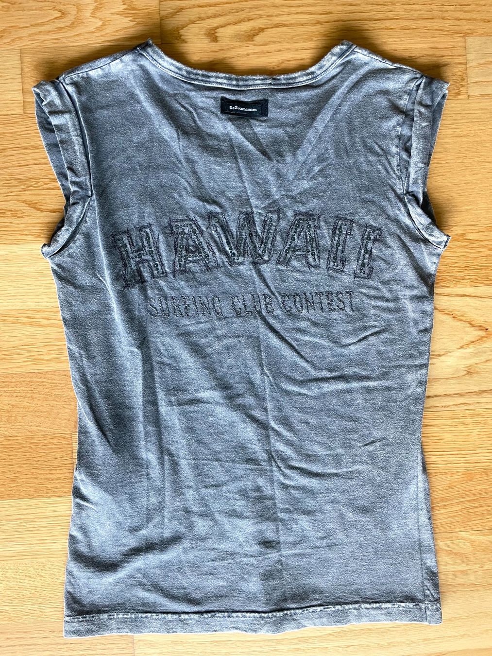 Dolce & Gabbana T-shirt: T- Shirt D&G – Nuovo (secondo la descrizione) da Richterswil venduto da IrynaL 1