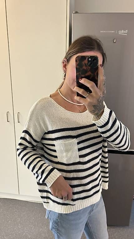 H&M Pullover & Sweatshirts: Gestreift Pullover – Gebraucht aus Thun von SelinaW1995 3