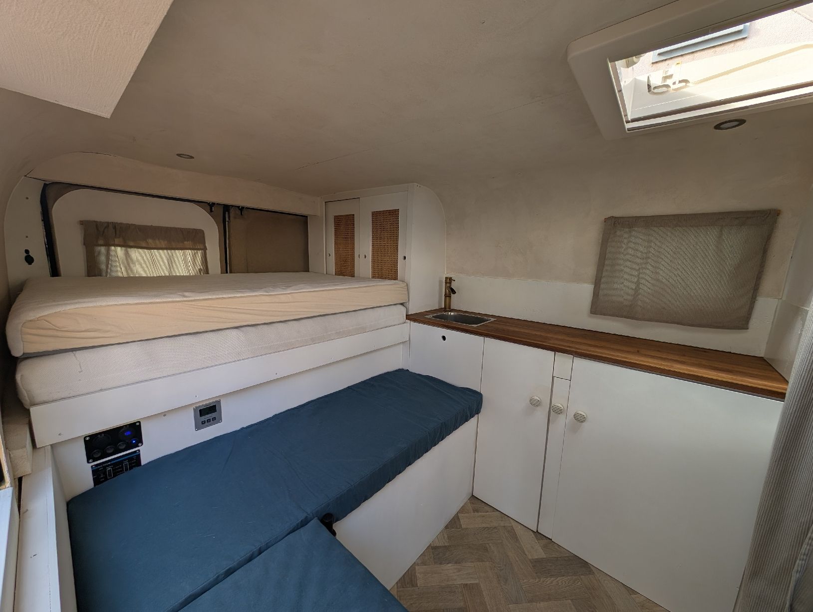 Fiat Camping Fahrzeuge: Fiat Ducato Camper autark – Gebraucht aus Basel von jon_8lqt 4