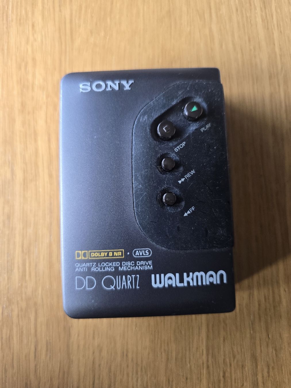 Sony Lecteur media portable: Lecteur cassette Sony Walkman DD  – Défectueux à Onex par ricardinho1213