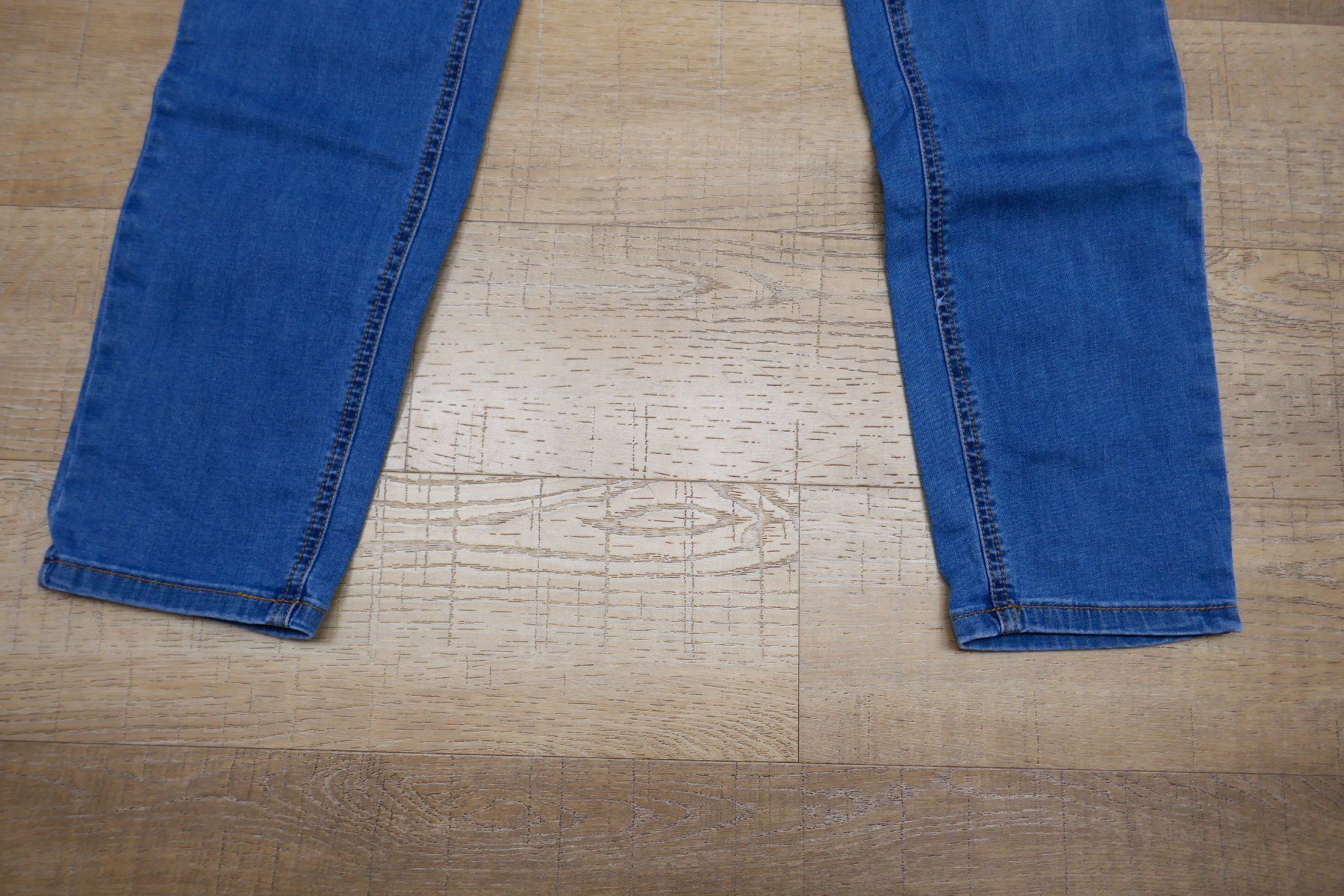 Jeans: neue Jeans von Chicorée, Gr. 40, hellblau – Nuovo (secondo la descrizione) da Port venduto da uzuku 1