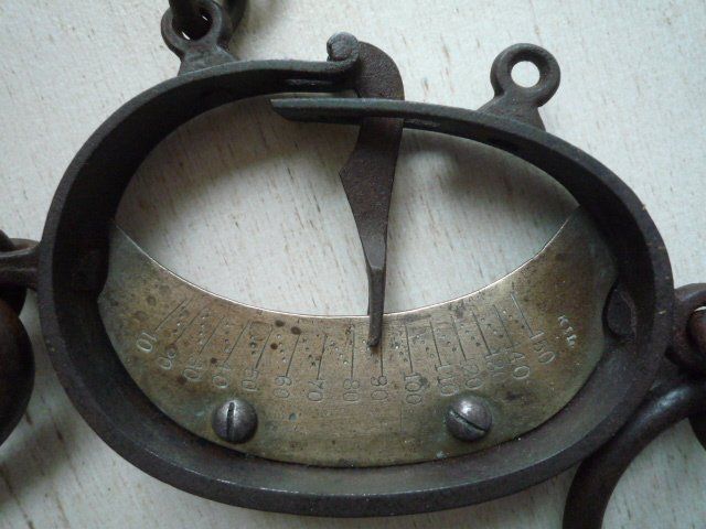 Bilance e pesi: Ancienne balance - Alte Waage – Usato da Cortaillod venduto da Matteo18 3