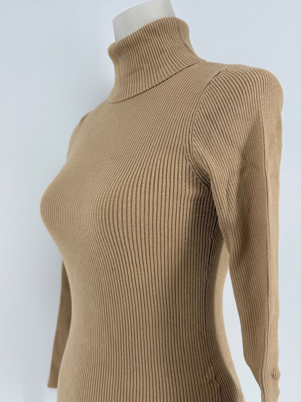 Anna Field Pullover & Sweatshirts: Pullover/ Rollkragenpullover Gr. M von Anna Field – Gebraucht aus Auenstein von moin. 2