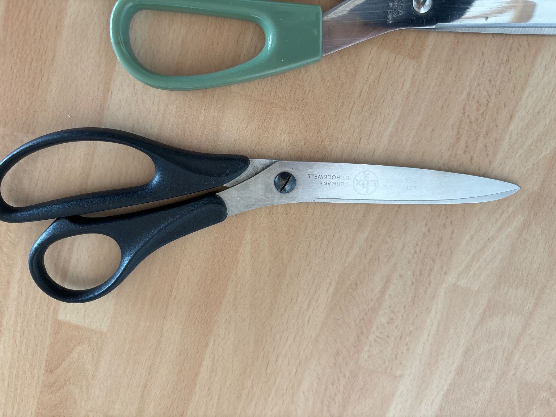 Ikea Tutti gli attrezzi: 2 Scheren , 20 cm lang – Usato da Wetzikon ZH venduto da CZ. 7