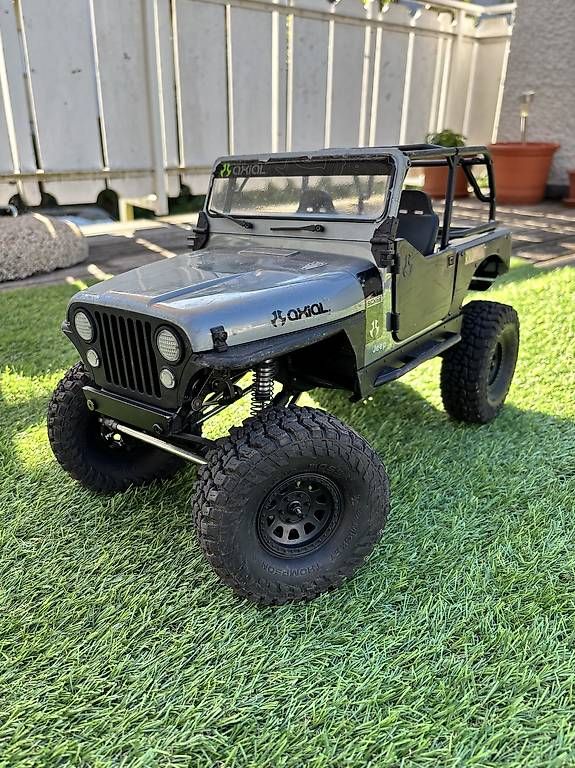 Axial Modellismo RC: Axial scx10 III – Usato da Balsthal venduto da C.tavares