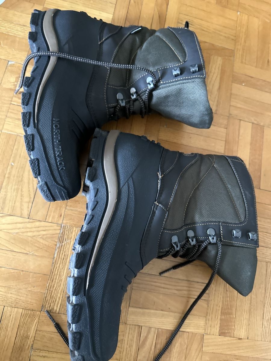 Scarpe da uomo: NORTH TRACK warmstiefel gr 40  – Usato da Uster venduto da bek_v2ct 1