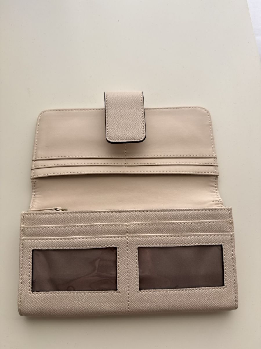 Guess Portamonete: Guess Portafoglio donna, beige – Usato da Lugano venduto da j_vicini 3