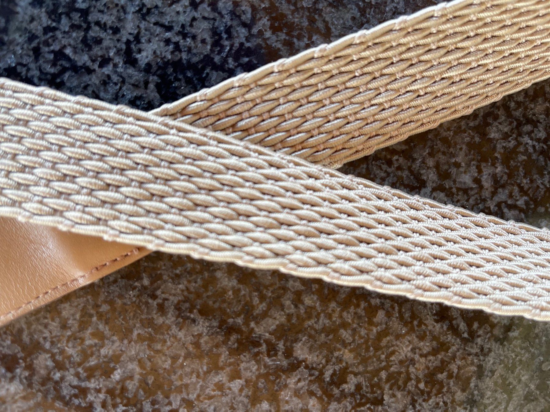 Cinture: Ceinture élastique – Usato da La Croix (Lutry) venduto da Sporades 3