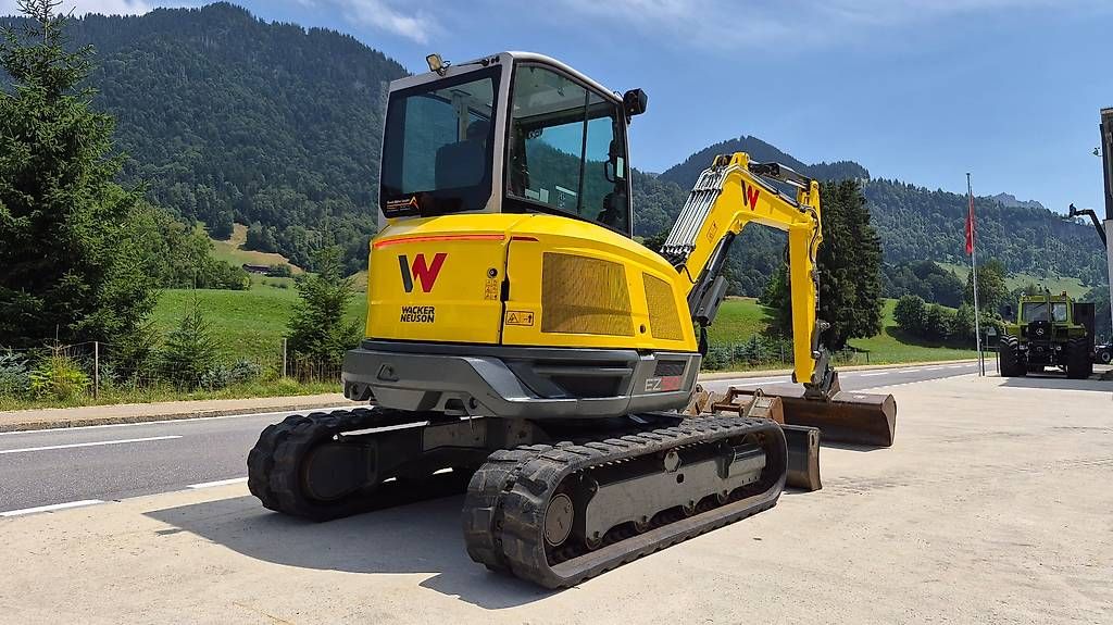 Wacker Neuson Excavateurs: Raupenbagger Bagger Wacker Neuson ET50 – D'occasion à Schüpfheim par grischa01
