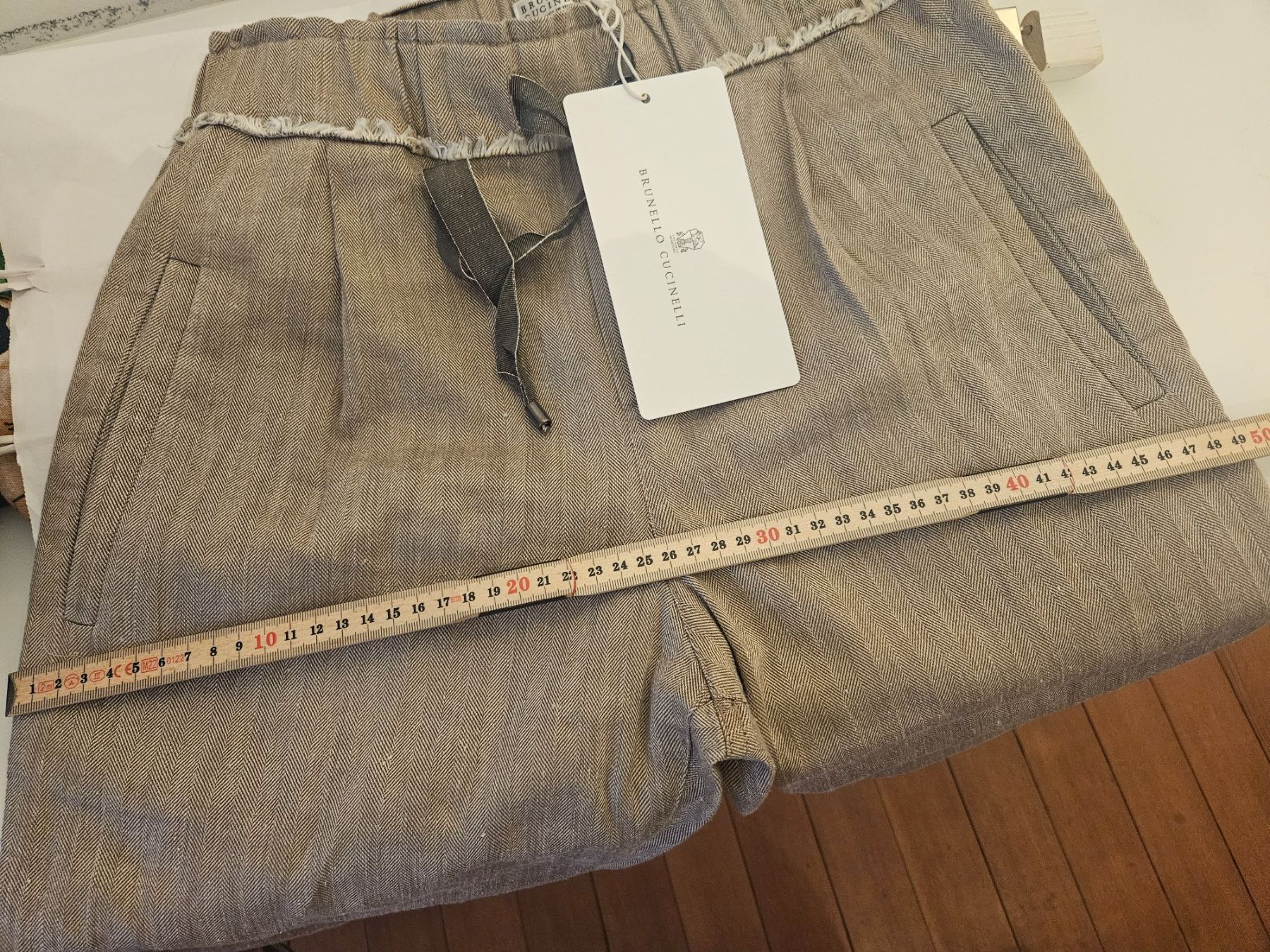 Brunello Cucinelli Pantaloni: Brunello Cucinelli Hose Leinen Sommer hellbraun – Nuovo (secondo la descrizione) da Bern venduto da Alea6892 4