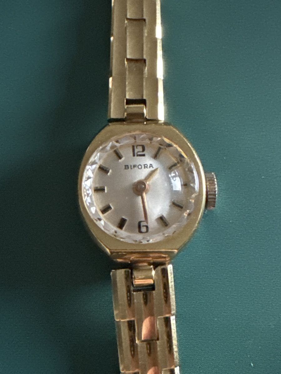 Orologi: BIFORA Vintage Watch – Usato da Binningen venduto da Sophiescloset