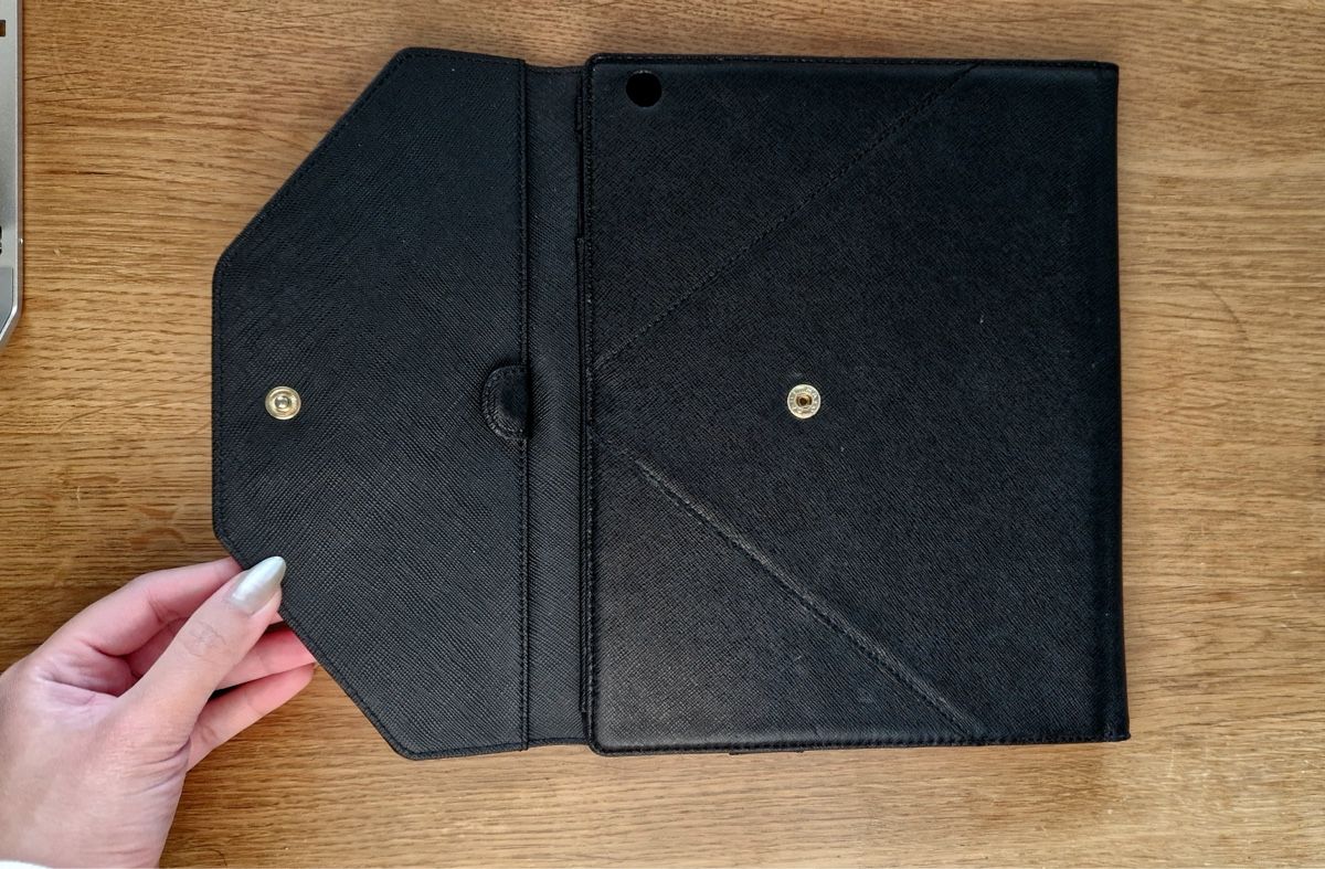 Michael Kors Covers & Taschen: iPad Hülle Michael Kors – neu – Neu (gemäss Beschreibung) aus Bonstetten von AngelaF23 2