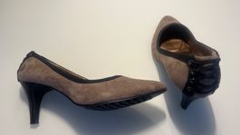 Sehr schöner Pumps / Absatzschuh mit Soft-Sohle, Grösse 39