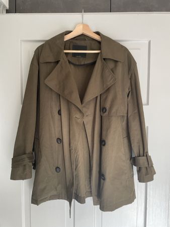 Massimo Dutti Trench Coat olive