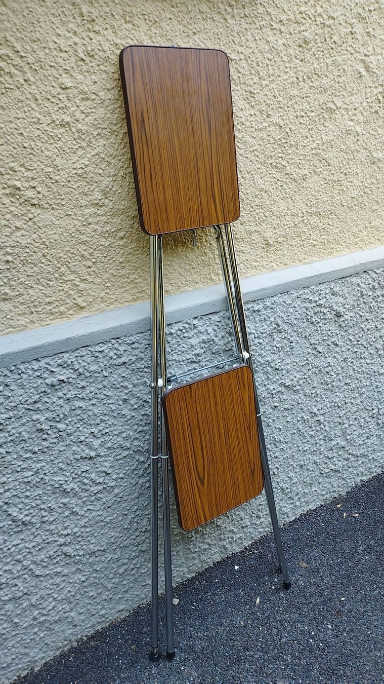 Autres décorations & accessoires: Porte beamer 70' – D'occasion à Biel/Bienne par mng_h6lp 1
