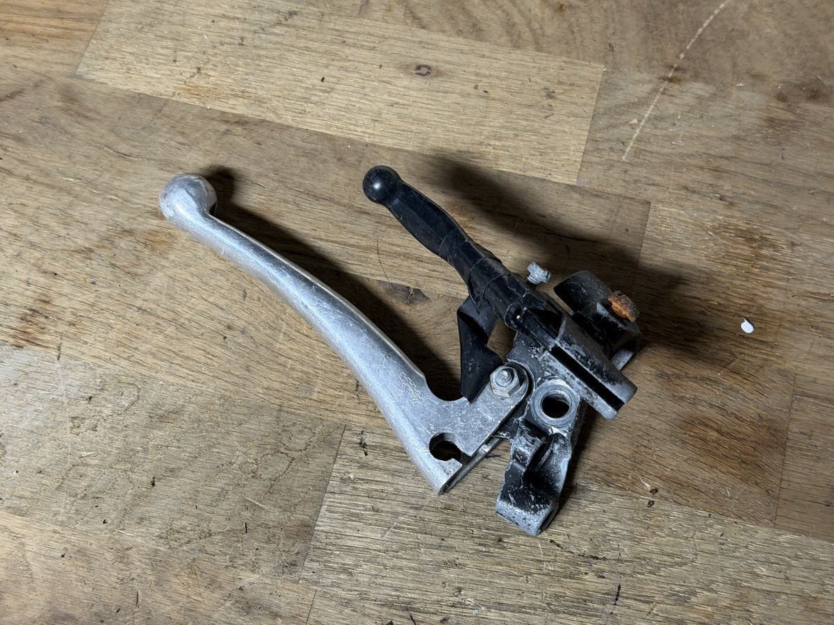 Magura Parti ricambio per ciclomotori: Bremsgriff / Starterhebel Magura original – Usato da Bolken venduto da si.x.las 7