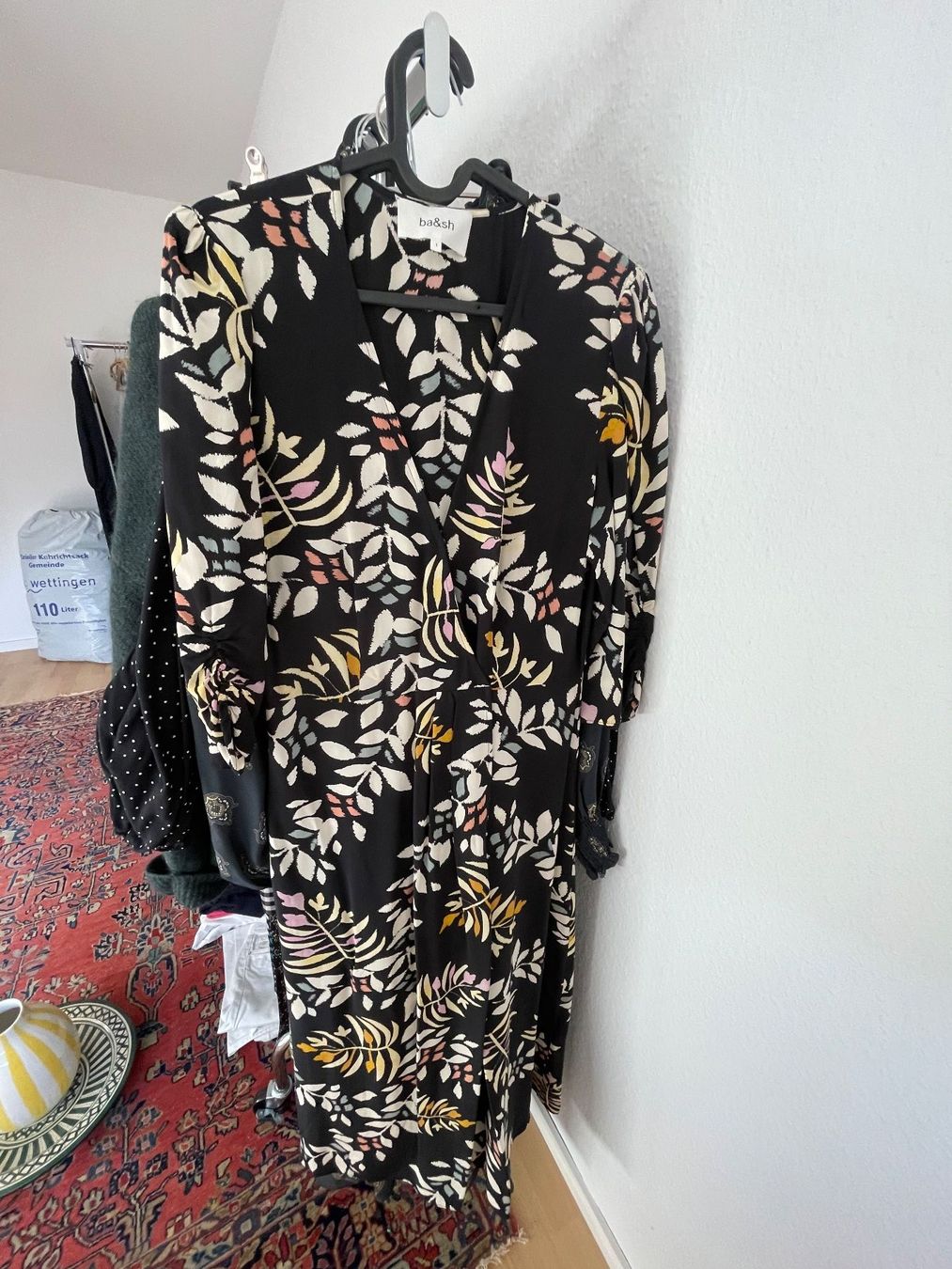 Ba&Sh Vestiti: Kleid von BASH / Gr. 1 (S) – Nuovo (secondo la descrizione) da Wettingen venduto da sonn5