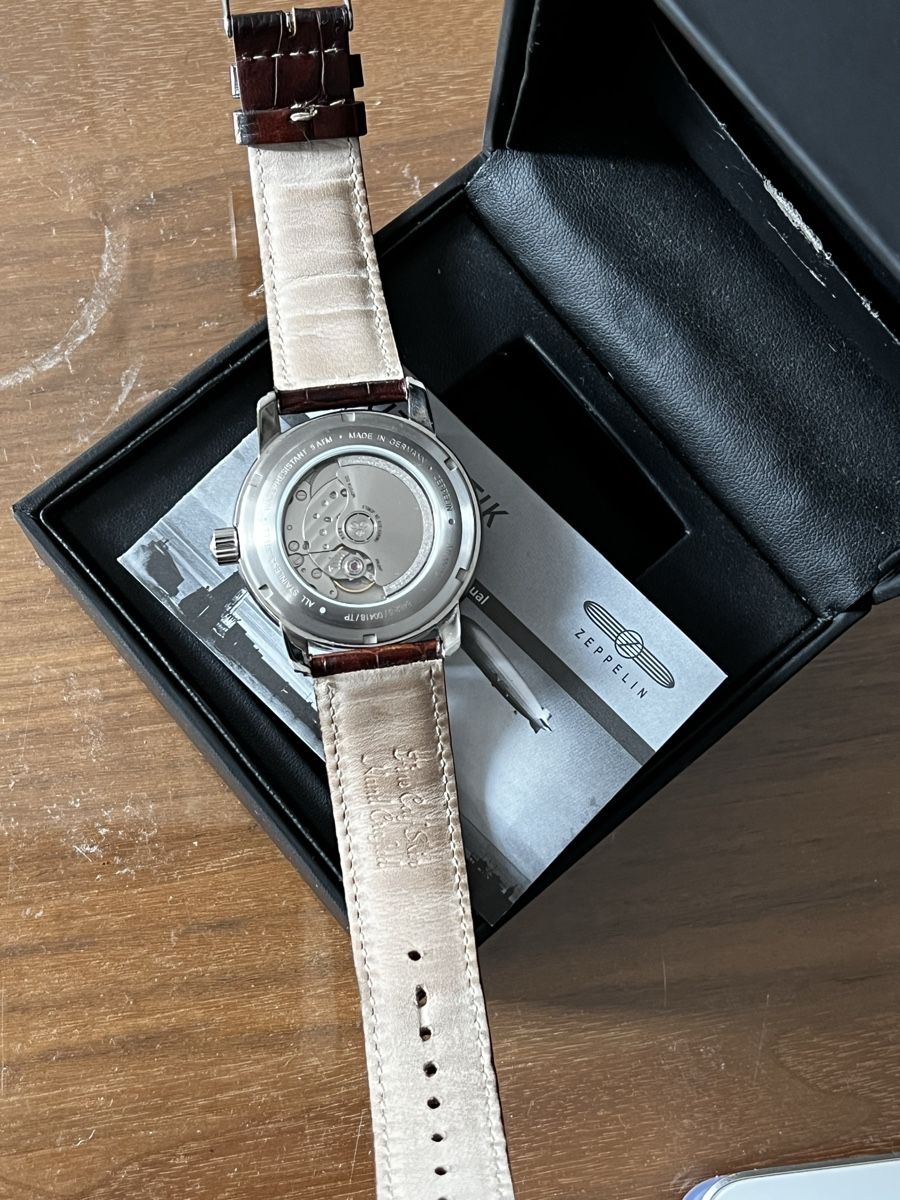 Zeppelin Orologi: Zeppelin Atlantis Automatic Power Reserve – Herrenuh – Usato da Niederwangen BE venduto da KFI 2