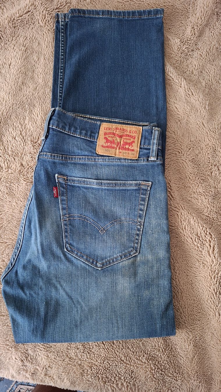Levi's Jeans: Levi's vintage jean – Usato da Chiasso venduto da Pat_chuli
