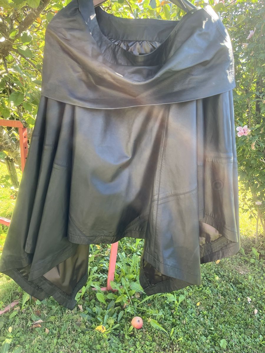 Altro in Moda donna: MARIEL Lederponcho Ledercape schwarz  – Nuovo (secondo la descrizione) da Heerbrugg venduto da sputnik09