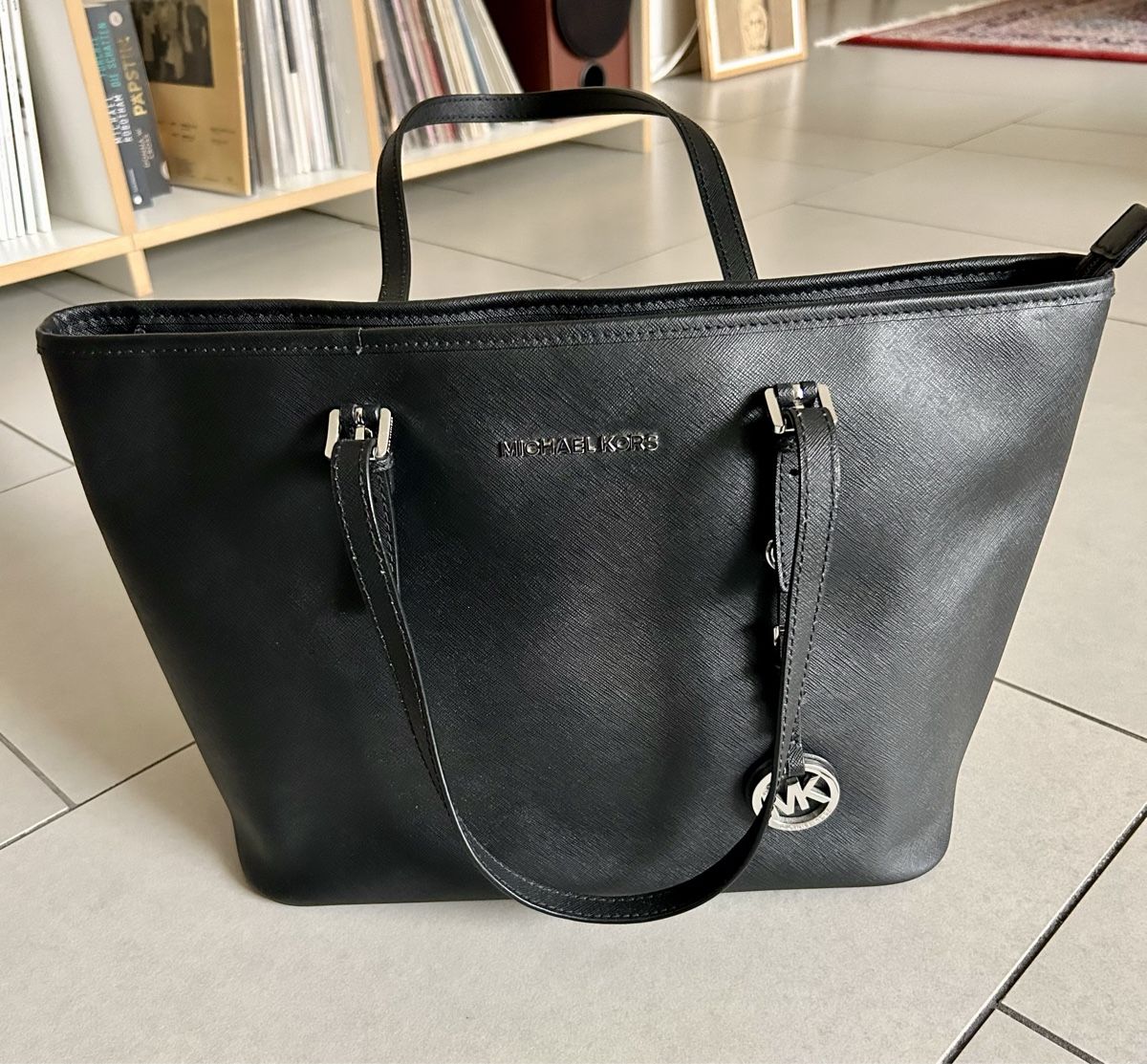 Michael Kors Taschen für Damen: Michael Kors Handtasche – Gebraucht aus Zürich von cam_dt8r