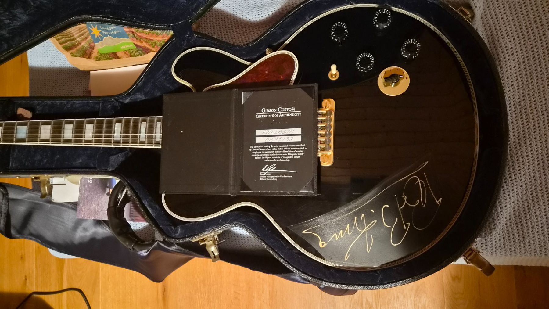 Gibson Strumenti musicali: Gibson Lucille BB King Signed Crown – Usato da pieterlen venduto da AntonelloGuitars 5
