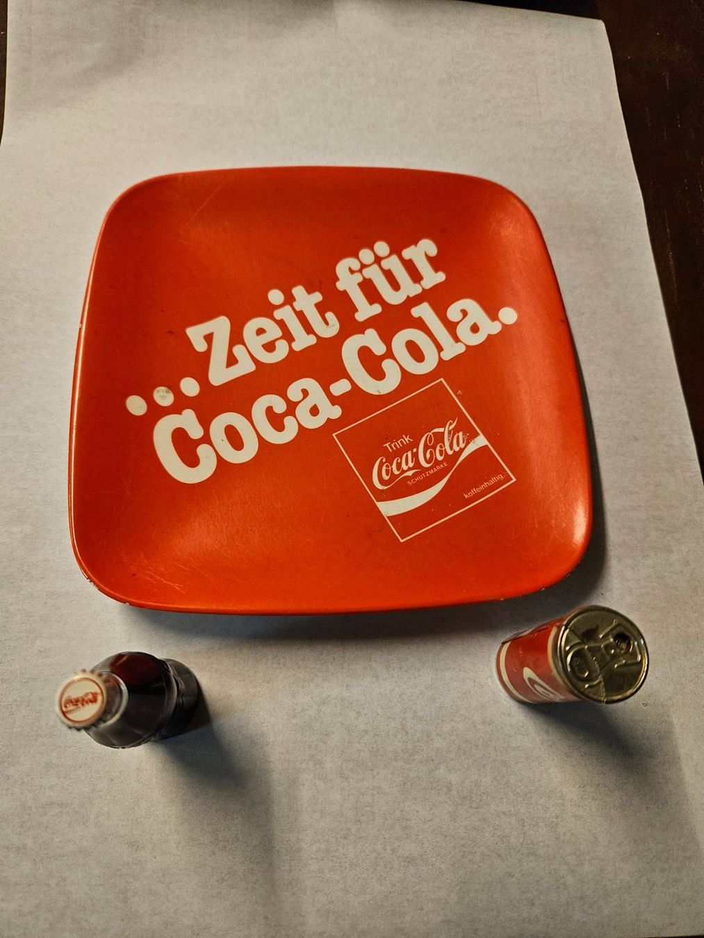 Piatti di portata: Plateau Coca-Cola et briquets – Usato da St-Barthélemy VD venduto da meal83 3