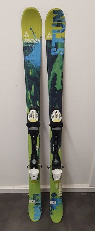 Fischer Skis: FISCHER STUNNER  141cm -TOP ANGEBOT- – Gebraucht aus Grabs von VUK10