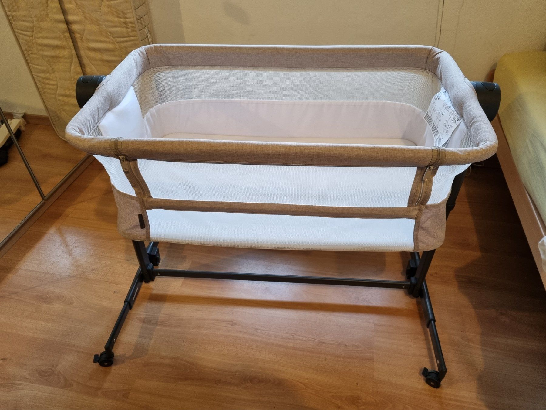 Kinderkraft Letti: Kinderkraft Beistellbett – Usato da Neftenbach venduto da JW8400
