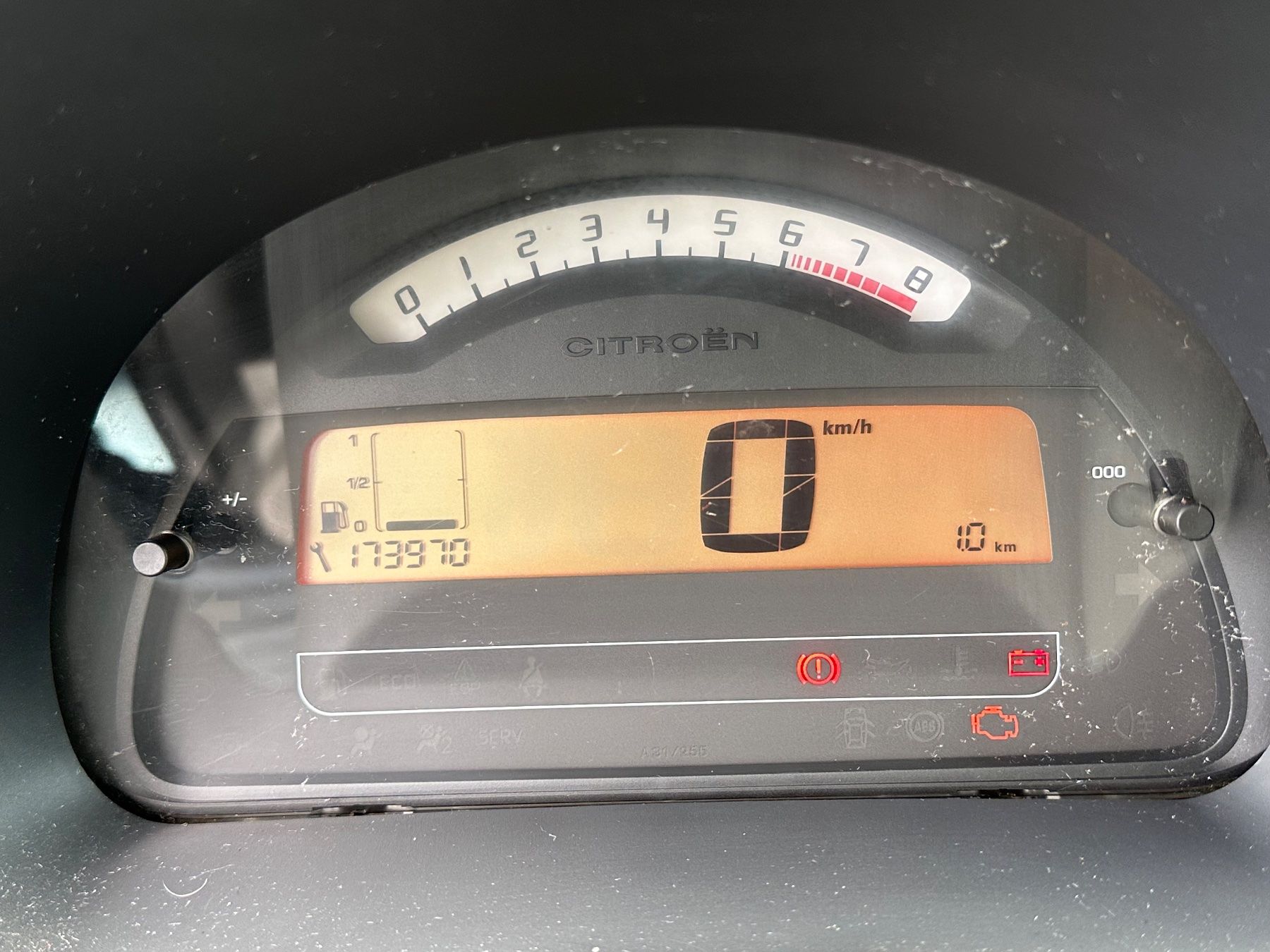 Citroën Automobili: Citroen C3, 1.4.   MFK:  30.06.2026 – Usato da Wilen (Sarnen) venduto da Wstratos 5