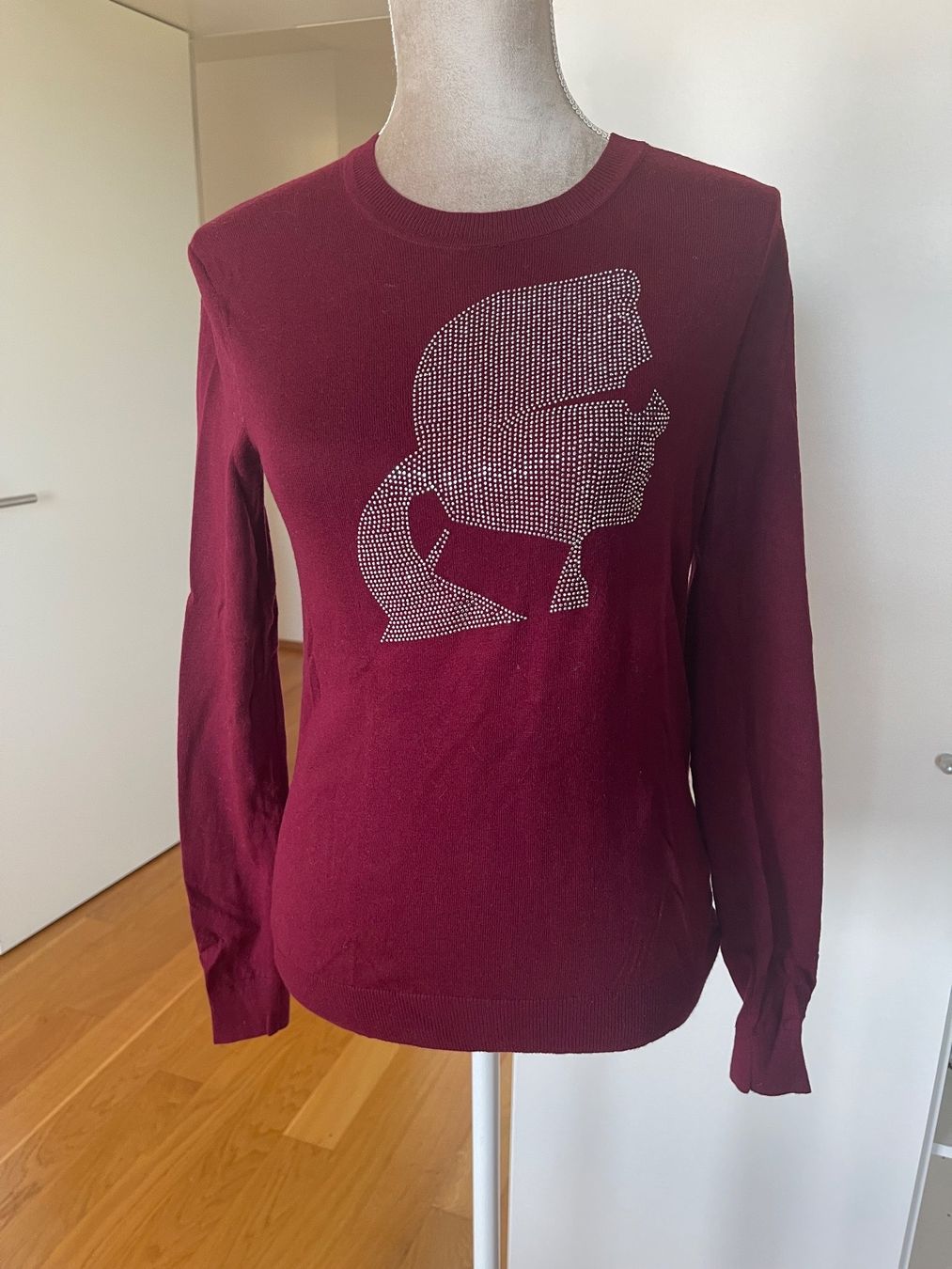 Karl Lagerfeld Pullover & Sweatshirts: Karl Lagerfeld Pullover mit Kaschmiranteil u. Glitzersteine – Neu (gemäss Beschreibung) aus Kreuzlingen von shopaholicatheart_2
