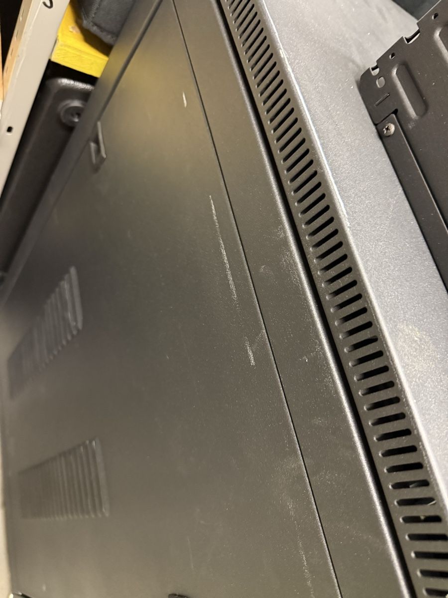 Supporti a parete: 19“Rack mit Glastüre 17HE – Usato da Zofingen venduto da Freewilli78 8