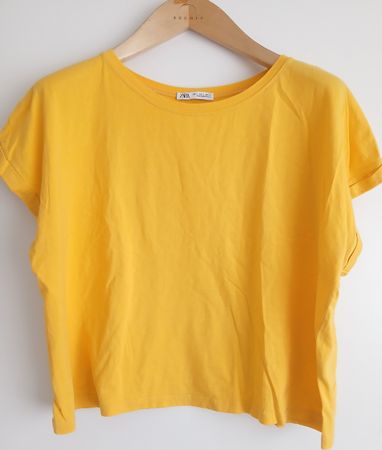 T-Shirt ZARA yellow size L good condition