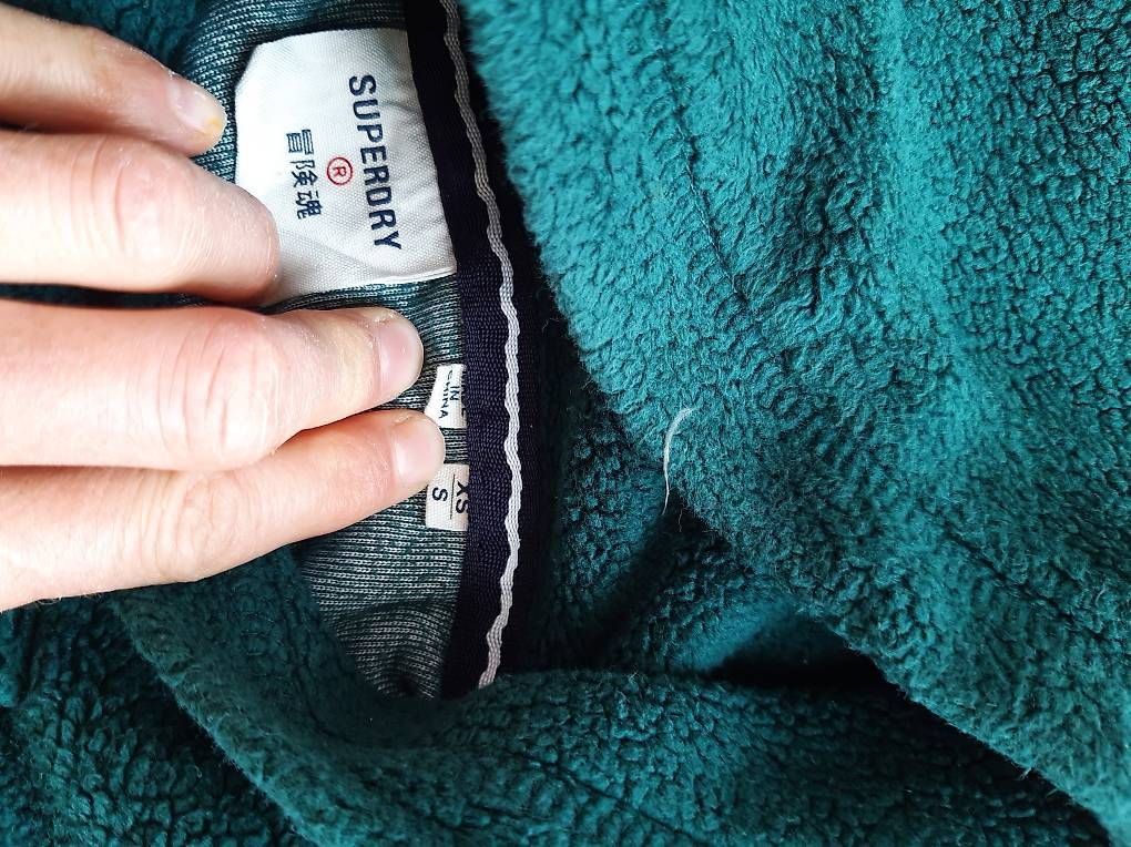 Maglioni & Felpe: Sweater Superdry Hoodie Pullover grün S plüsch pulli – Usato da Locarno venduto da vawa 2