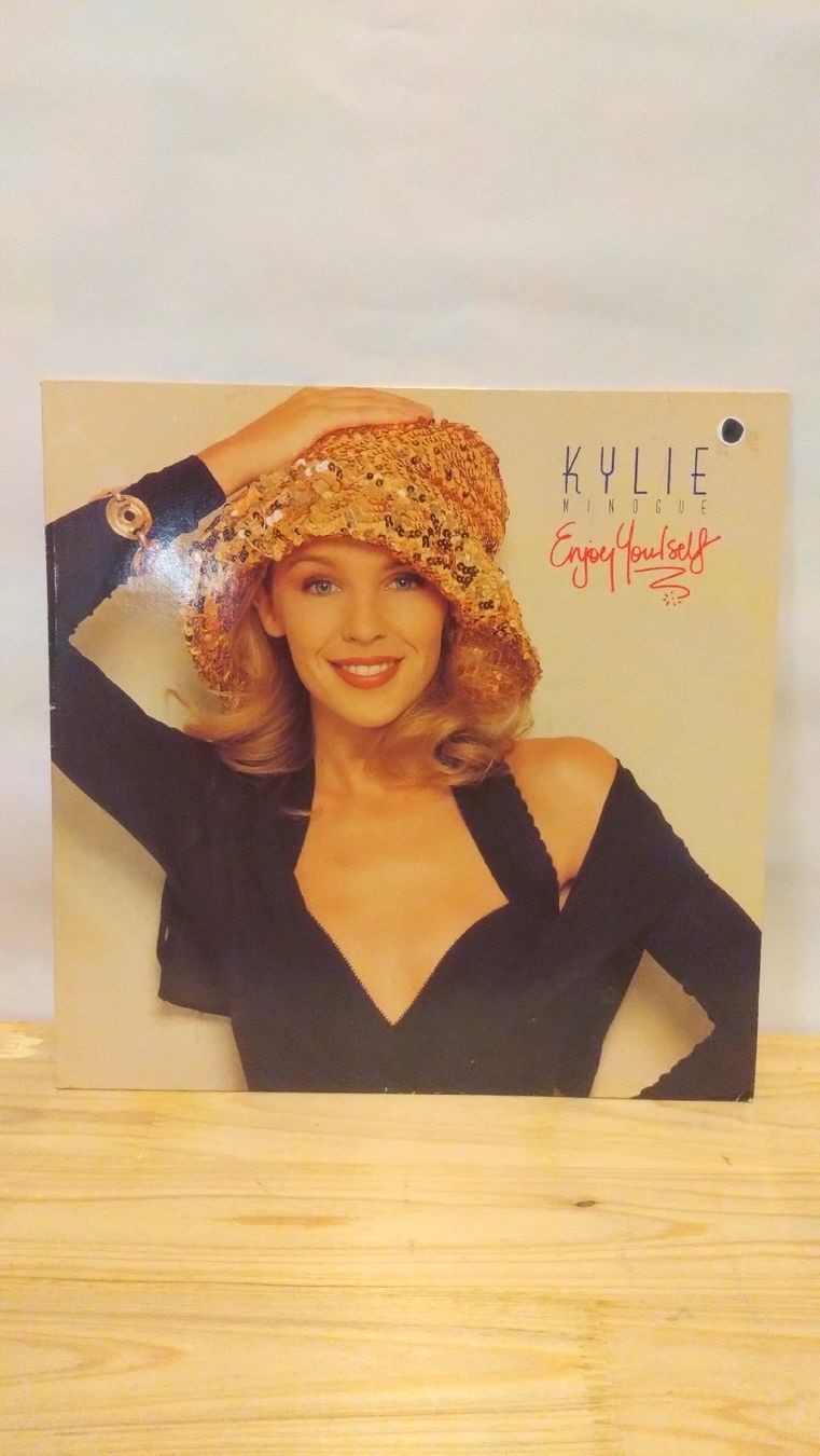 Schallplatten: Kylie Minogue - Enjoy Yourself - Vinyle – Gebraucht aus Farvagny-le-Grand von LaCaverne